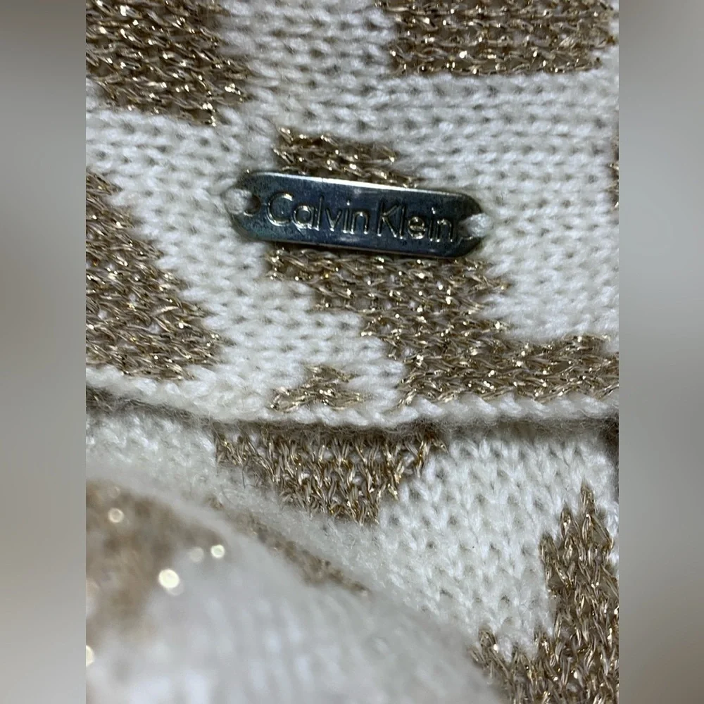 Calvin Klein Scarf pearl white with metallic gold